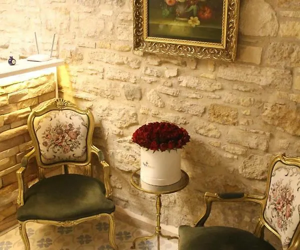 ラルダン ブティック 2*