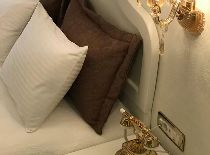 Hotell Laledan Çeşme